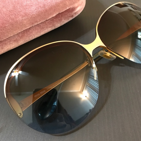 MIU MIU Sunglasses ✨✨✨ - Picture 2 of 8